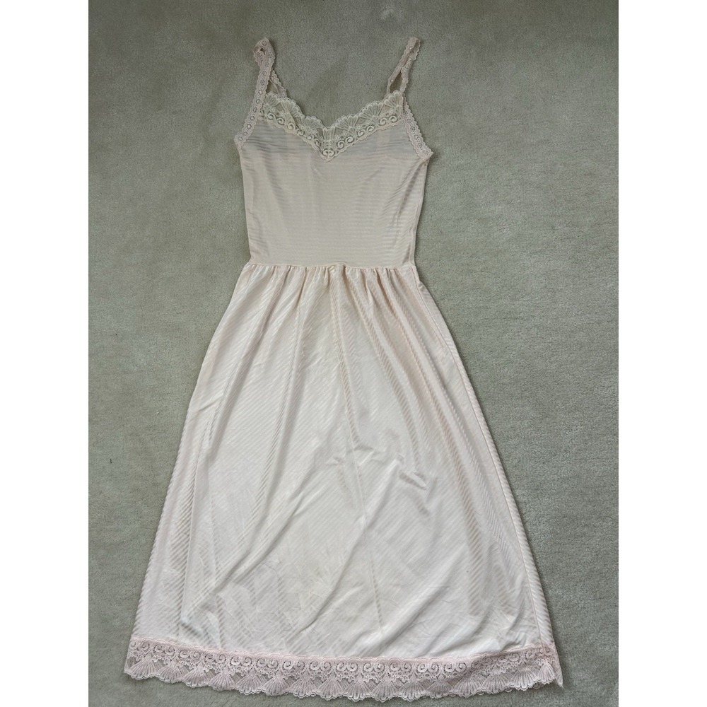 Vintage Vanity Fair Slip Nightgown Size 34 Small Pink Lace Made In USA